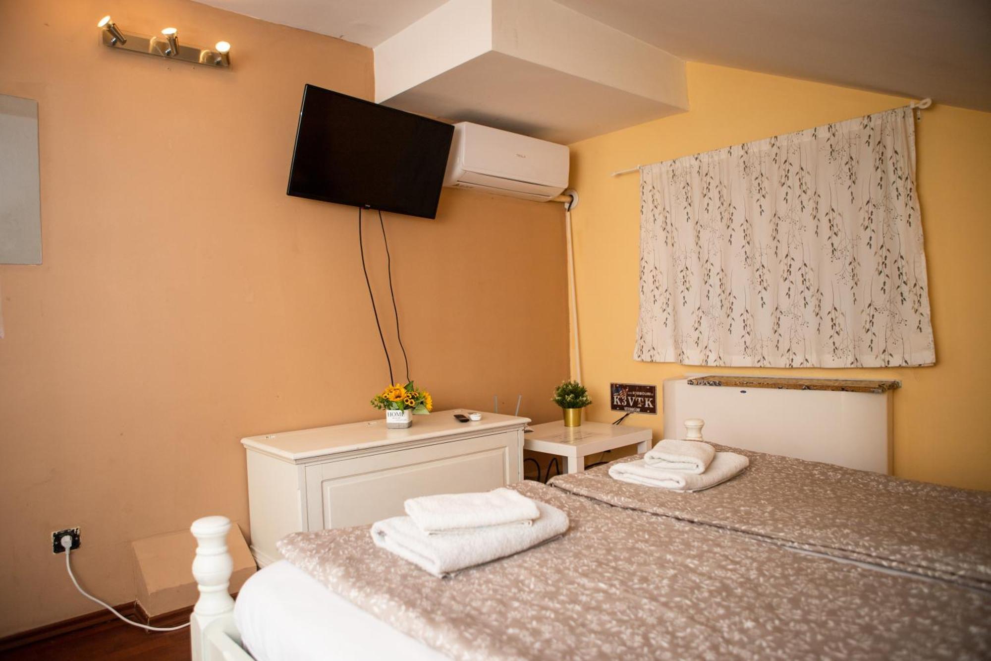 Hostel Iris 贝尔格莱德 外观 照片