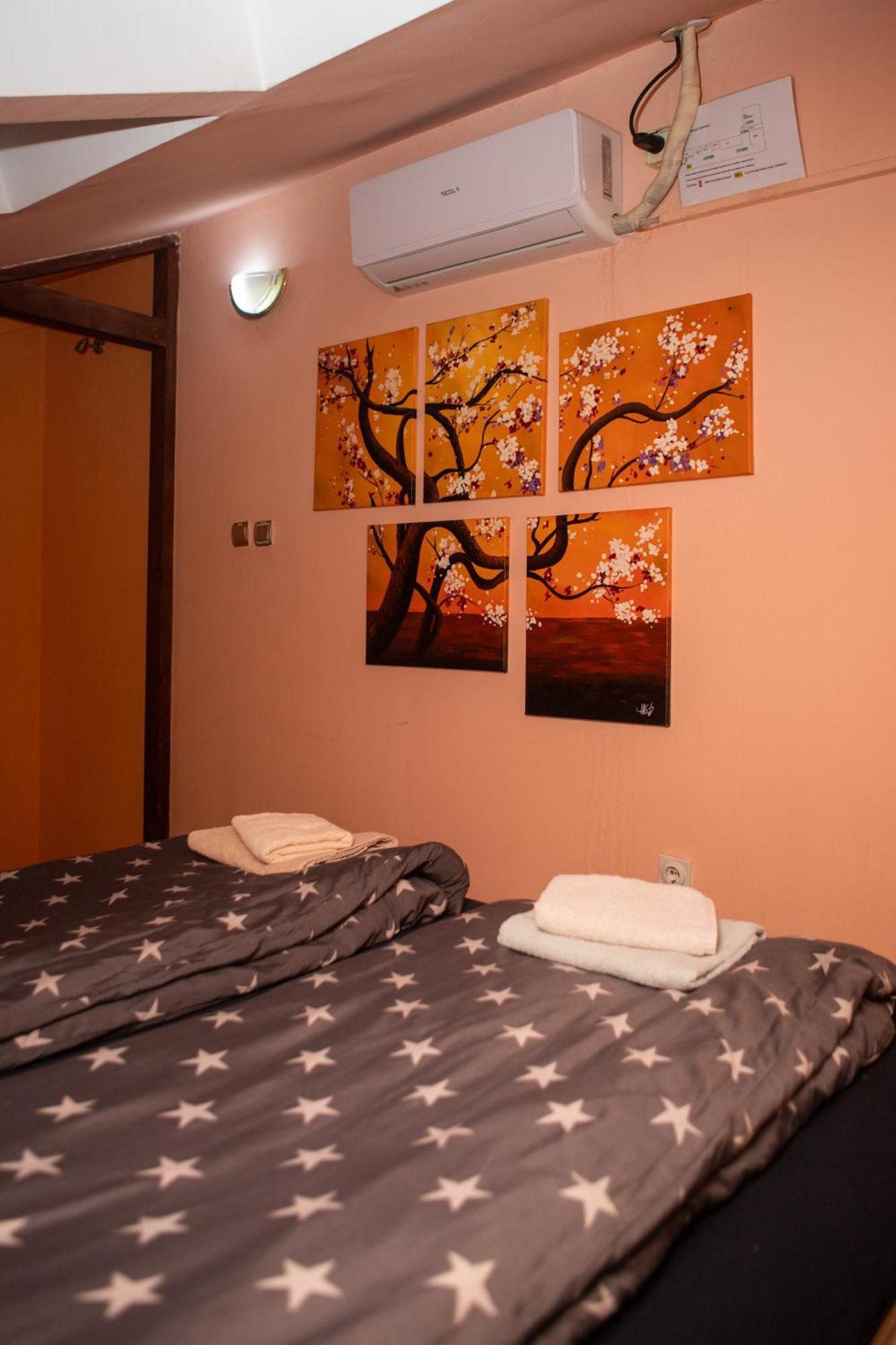 Hostel Iris 贝尔格莱德 外观 照片