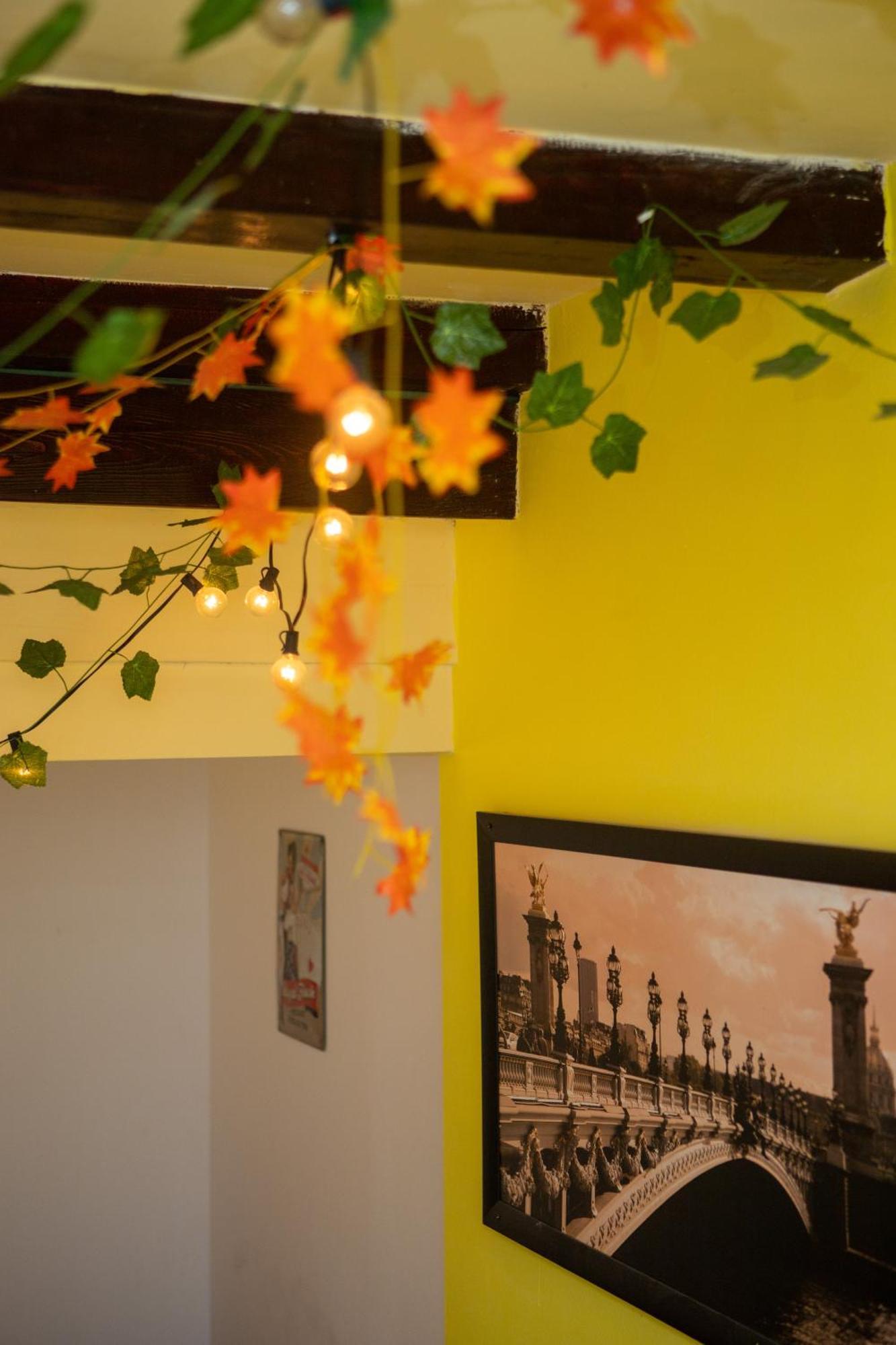 Hostel Iris 贝尔格莱德 外观 照片
